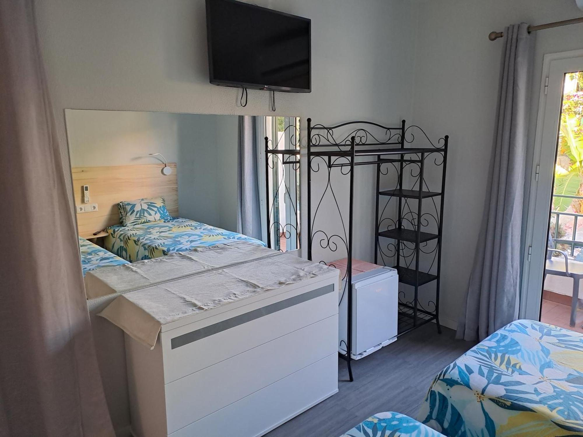 Residencial Melba Hotel Funchal  Bagian luar foto