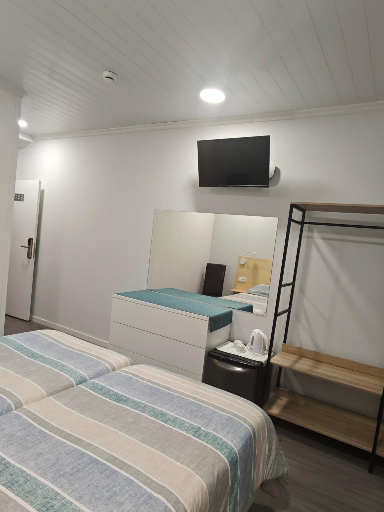 Residencial Melba Hotel Funchal  Bagian luar foto